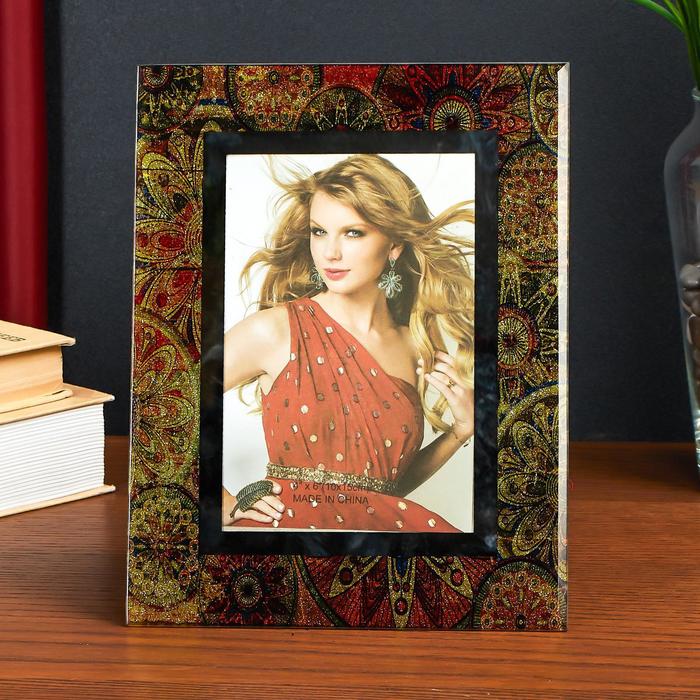 Фоторамка стекло 10х15 см "Цветочные узоры" блеск 22х17 см
Фоторамка стекло 10х15 см "Цветочные узоры" блеск 22х17 см