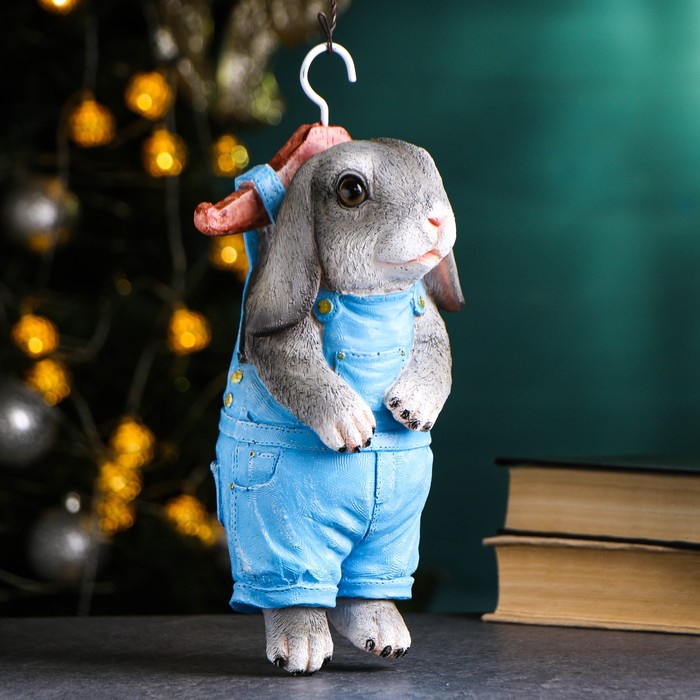 Фигура "Зайка на вешалке" 13х14х28см
Фигура "Зайка на вешалке" 13х14х28см