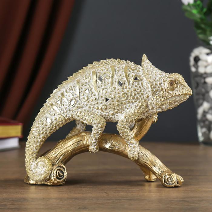 Сувенир полистоун "Хамелеон на ветке" песочное золото 16х6,5х20,5 см
Сувенир полистоун "Хамелеон на ветке" песочное золото 16х6,5х20,5 см