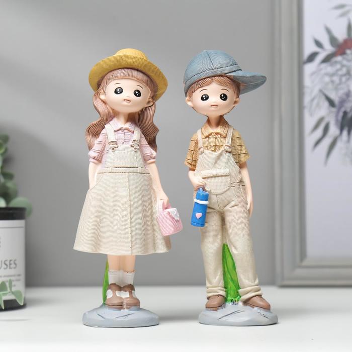 Сувенир полистоун "Малыши - школьный завтрак" набор 2 шт 19х7х6 см
Сувенир полистоун "Малыши - школьный завтрак" набор 2 шт 19х7х6 см