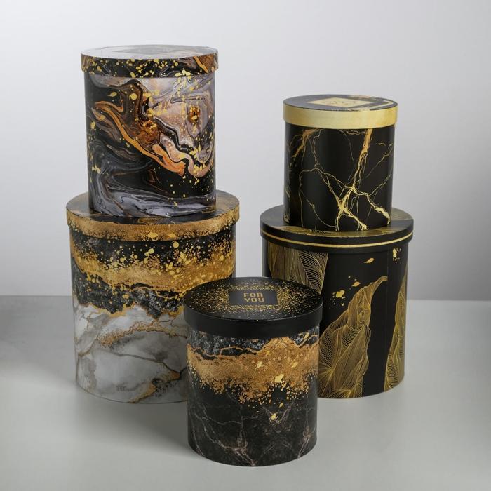 Набор подарочных коробок 5 в 1 Gold, 13 × 14‒19.5 × 22 см
Набор подарочных коробок 5 в 1 Gold, 13 × 14‒19.5 × 22 см