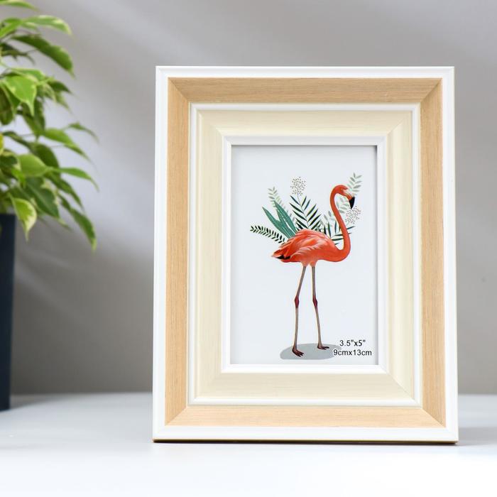 Фоторамка пластик 9х13 см "Двойной беж с белой полосой" 19,6х15,7х2 см 
Фоторамка пластик 9х13 см "Двойной беж с белой полосой" 19,6х15,7х2 см