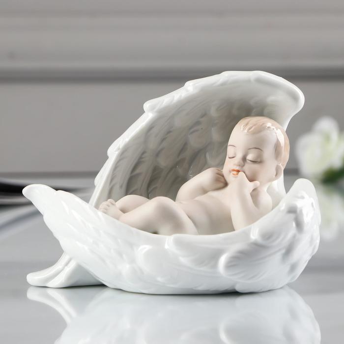 Сувенир керамика "Спящий младенец в ангельских крыльях" 8,5х12х7,5 см
Сувенир керамика "Спящий младенец в ангельских крыльях" 8,5х12х7,5 см