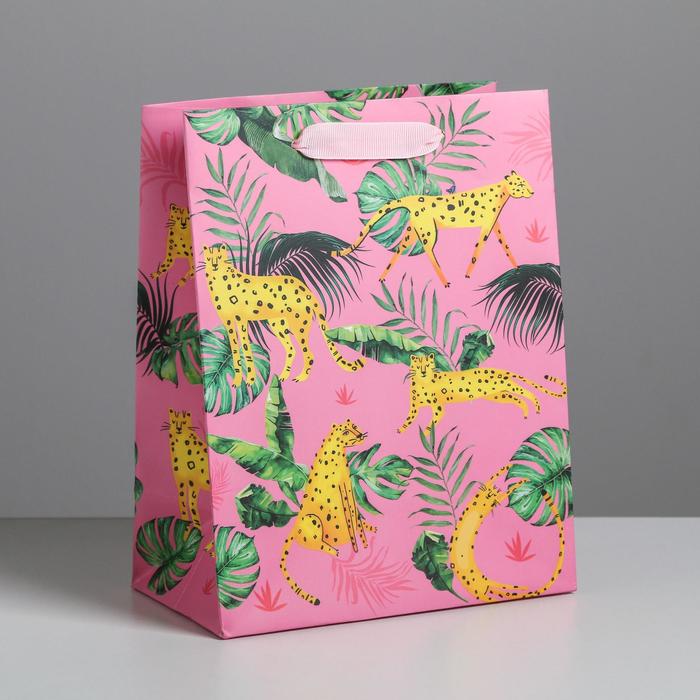 Пакет ламинированный вертикальный «Гепард», MS 18 × 23 × 10 см
Пакет ламинированный вертикальный «Гепард», MS 18 × 23 × 10 см