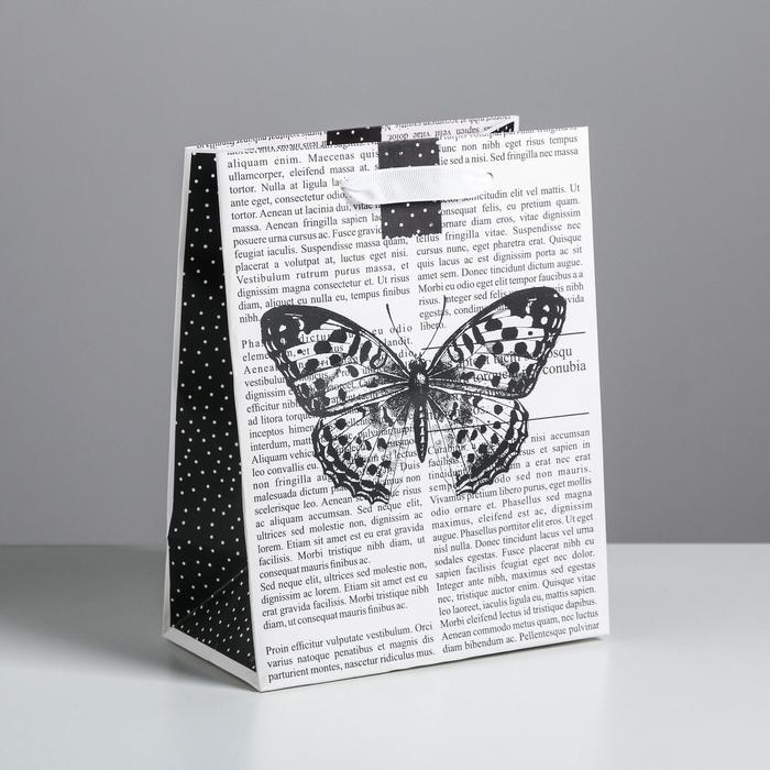 Пакет ламинированный вертикальный «Бабочка», MS 18 × 23 × 10 см
Пакет ламинированный вертикальный «Бабочка», MS 18 × 23 × 10 см