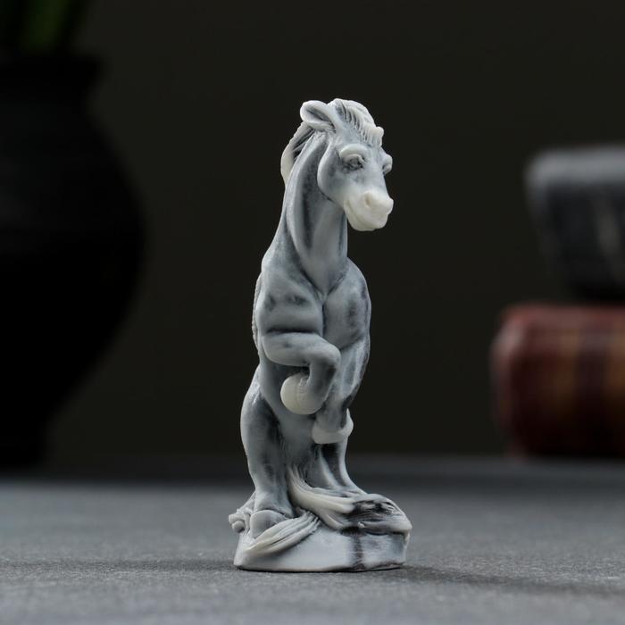 Фигура "Конек-горбунок" 7см
Фигура "Конек-горбунок" 7см