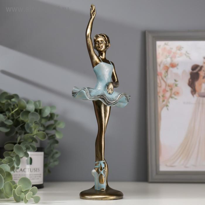 Сувенир полистоун "Балерина на репетиции" синий 31,5х9,4х9,4 см
Сувенир полистоун "Балерина на репетиции" синий 31,5х9,4х9,4 см