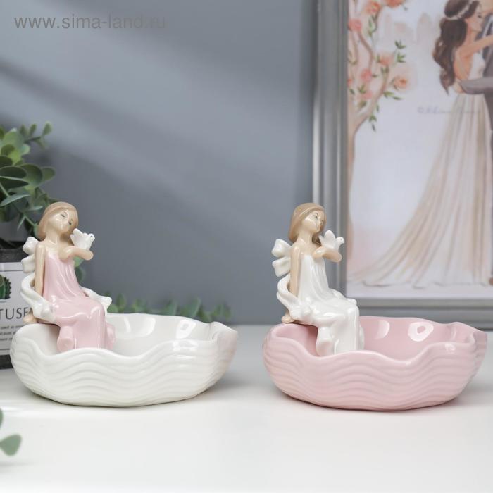 Сувенир керамика подставка "Девчушка с голубем в платье с бантом" МИКС 10,5х11,5х13,5 см
Сувенир керамика подставка "Девчушка с голубем в платье с бантом" МИКС 10,5х11,5х13,5 см