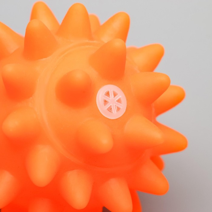 фото Игрушка пищащая "мяч с шипами" для собак, 6,5 см, оранжевая пижон