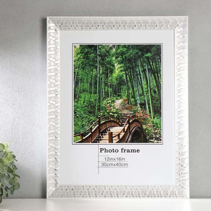 Фоторамка пластик 30х40 см "Серебрянная кладка" 45х35х2,3 см
Фоторамка пластик 30х40 см "Серебрянная кладка" 45х35х2,3 см