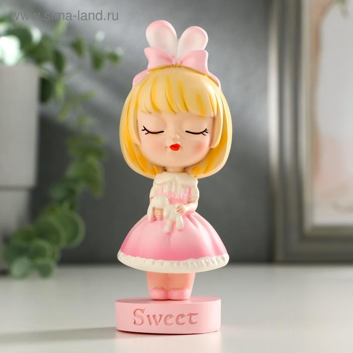 Сувенир полистоун "Малышка в розовом платье с зайчиком" 11х4,7х4 см
Сувенир полистоун "Малышка в розовом платье с зайчиком" 11х4,7х4 см