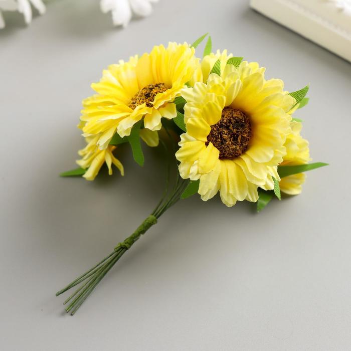 Набор декоративных цветов 6 см, 6 шт, жёлтый
Набор декоративных цветов 6 см, 6 шт, жёлтый