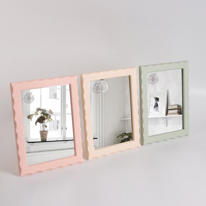 Зеркало настольное, зеркальная поверхность 12 × 17 см, цвет МИКС
Зеркало настольное, зеркальная поверхность 12 × 17 см, цвет МИКС