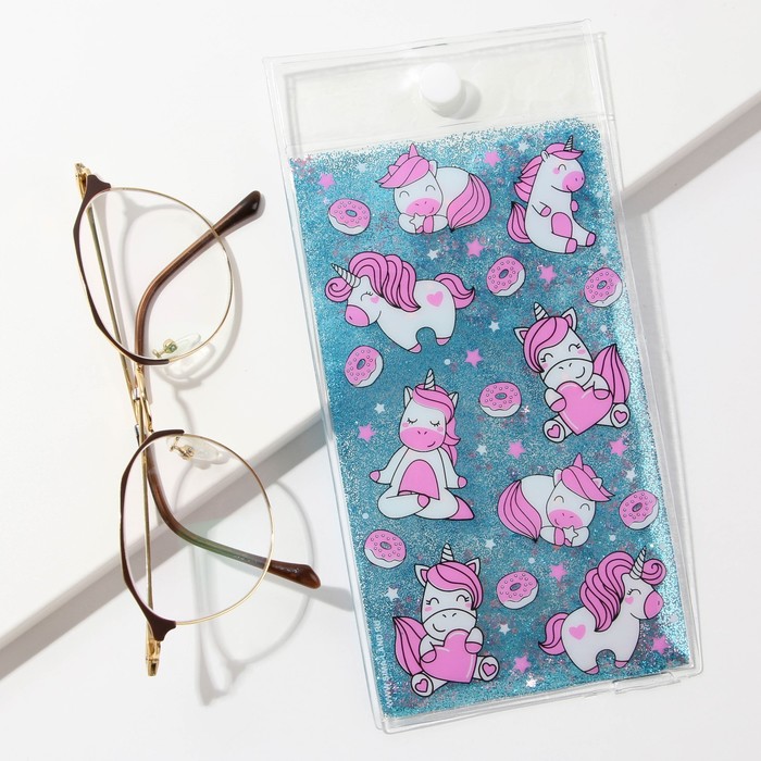 Чехол для очков с шейкером «Единороги»
Чехол для очков с шейкером «Единороги»