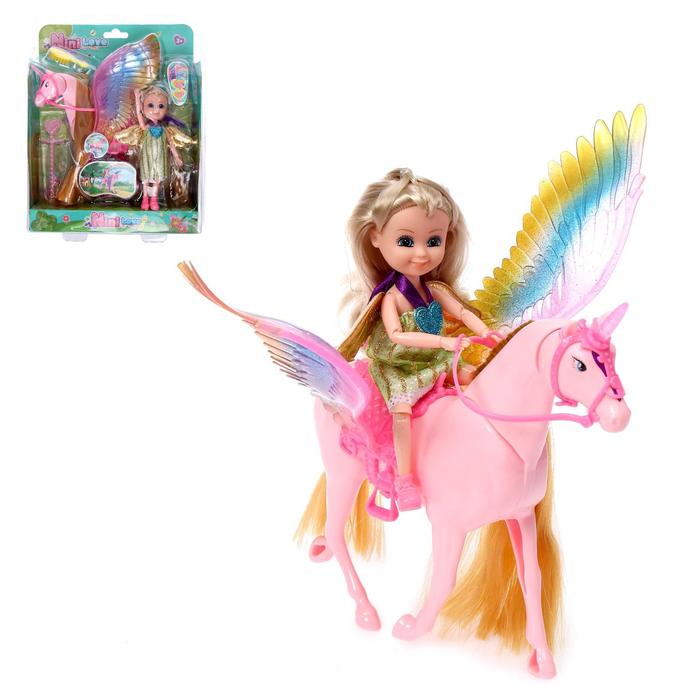 Лошадь с куклой и аксессуарами
Лошадь с куклой и аксессуарами