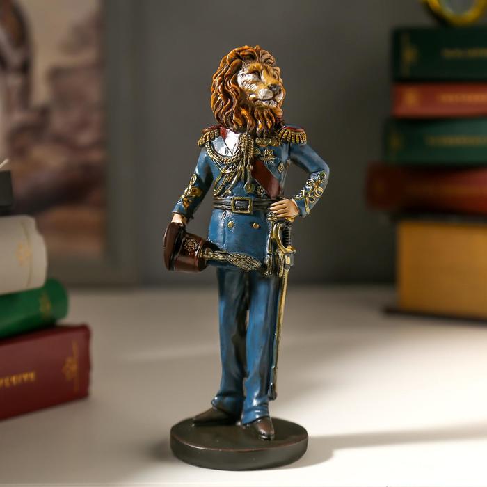 Сувенир полистоун "Лев в синем генеральском мундире" 16х6х7,5 см
Сувенир полистоун "Лев в синем генеральском мундире" 16х6х7,5 см