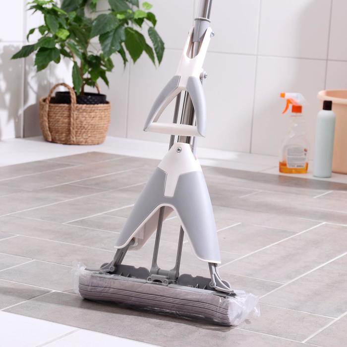 Швабра для мытья пола со складным отжимом, насадка ПВА 27×5 см, телескопическая стальная ручка 119-130 см
Швабра для мытья пола со складным отжимом, насадка ПВА 27×5 см, телескопическая стальная ручка 119-130 см