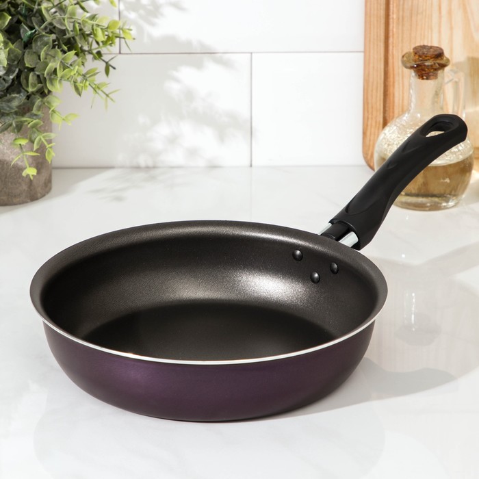 Сковорода Violet, d=22 см, пластиковая ручка, антипригарное покрытие, цвет фиолетовый
Сковорода Violet, d=22 см, пластиковая ручка, антипригарное покрытие, цвет фиолетовый