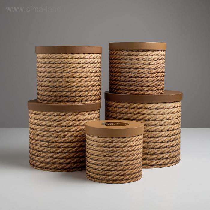 Набор шляпных коробок для цветов 5 в 1 «Эко», 14 × 13 см - 22 × 19,5 см
Набор шляпных коробок для цветов 5 в 1 «Эко», 14 × 13 см - 22 × 19,5 см