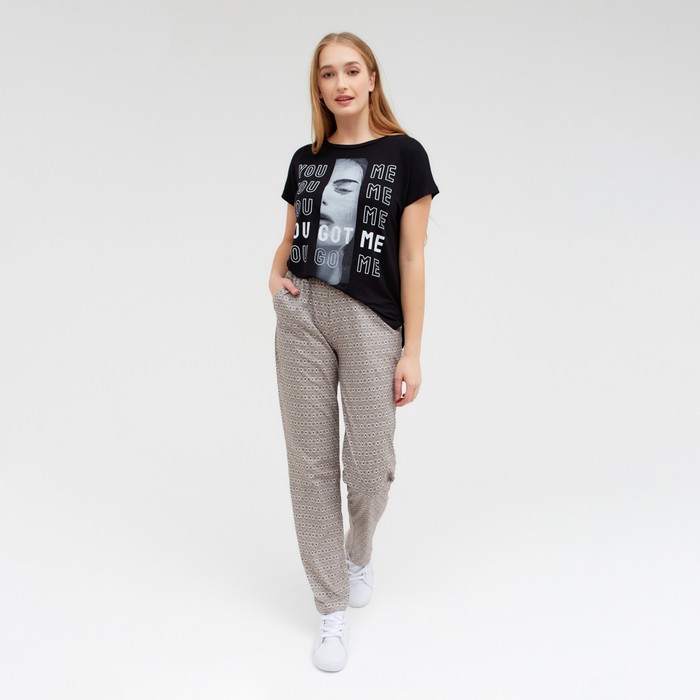 Брюки женские, цвет светло-коричневый/узоры, размер 64
Брюки женские, цвет светло-коричневый/узоры, размер 64