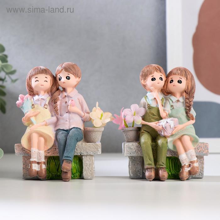 Сувенир полистоун "Дети на скамейке" МИКС 10,5х7,7х4,5 см
Сувенир полистоун "Дети на скамейке" МИКС 10,5х7,7х4,5 см