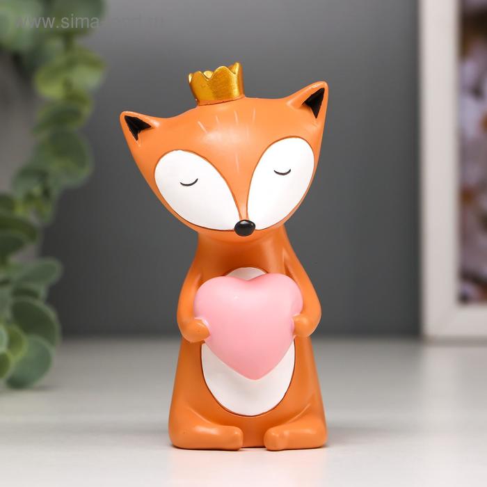 Сувенир полистоун "Лисичка в короне с сердечком" 10,3х6х6,5 см
Сувенир полистоун "Лисичка в короне с сердечком" 10,3х6х6,5 см