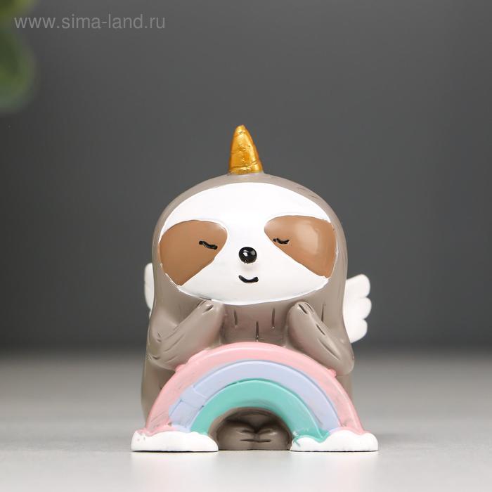 Сувенир полистоун "Лемурчик-единорог с радугой" 6,5х4,5х4,5 см
Сувенир полистоун "Лемурчик-единорог с радугой" 6,5х4,5х4,5 см