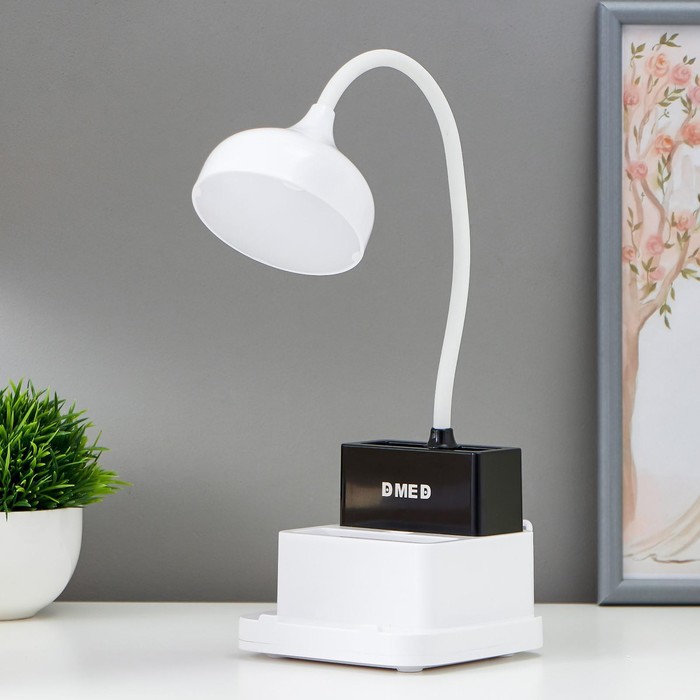 Лампа настольная 16047/1 20хLED 5Вт 4 режима АКБ USB бело-черный 11х12х43 см
Лампа настольная 16047/1 20хLED 5Вт 4 режима АКБ USB бело-черный 11х12х43 см