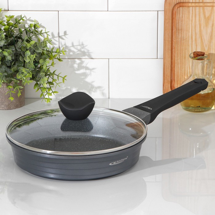 Сковорода «Графит», d=24 см, пластиковая ручка, стеклянная крышка, антипригарное покрытие, цвет чёрный
Сковорода «Графит», d=24 см, пластиковая ручка, стеклянная крышка, антипригарное покрытие, цвет чёрный