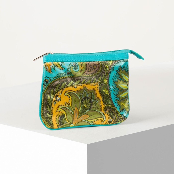 Косметичка простая, отдел на молнии, цвет бирюзовый
Косметичка простая, отдел на молнии, цвет бирюзовый