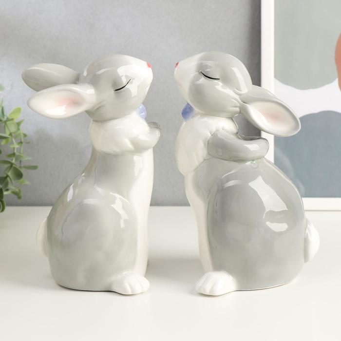 Сувенир керамика "Кролики милашки" серые МИКС 20х10х10,5 см
Сувенир керамика "Кролики милашки" серые МИКС 20х10х10,5 см