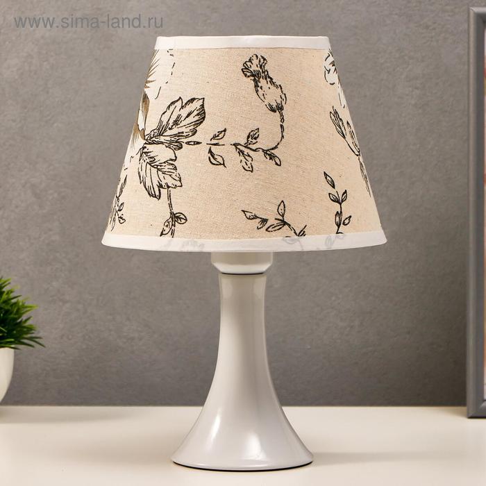 Лампа настольная 16152/1 E27 40Вт белый 19х19х29,5 см 
Лампа настольная 16152/1 E27 40Вт белый 19х19х29,5 см