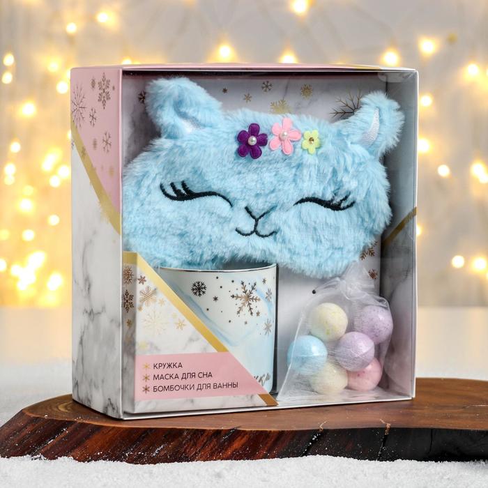 Набор «Снежинки», кружка 350 мл, маска для сна, соль для ванны 6 шт,
Набор «Снежинки», кружка 350 мл, маска для сна, соль для ванны 6 шт,
