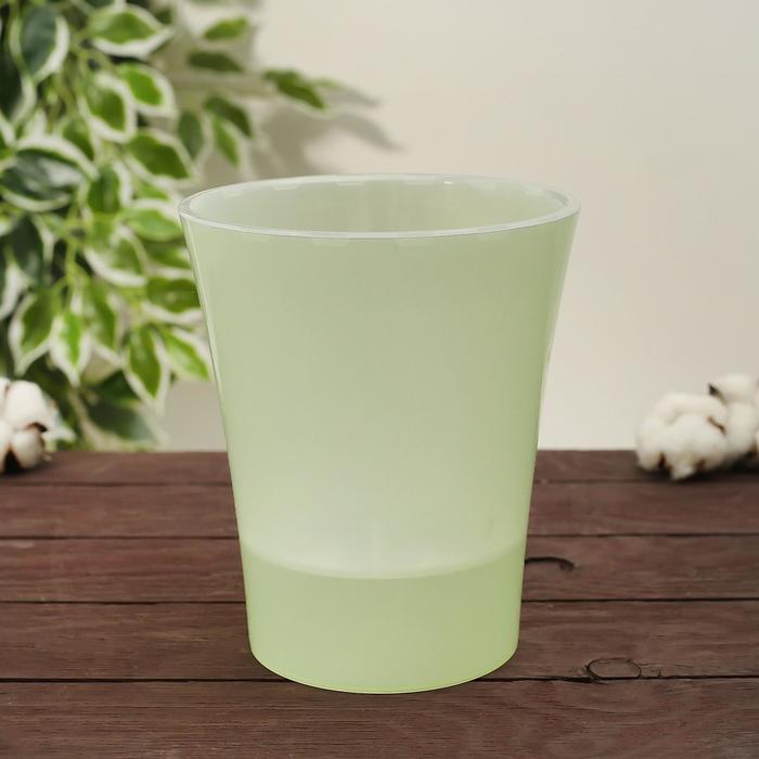 Кашпо со вставкой «Арте-Дея», 1,25 л, цвет бледно-зелёный
Кашпо со вставкой «Арте-Дея», 1,25 л, цвет бледно-зелёный