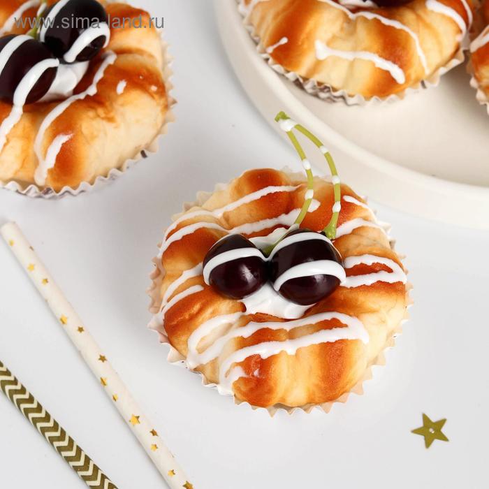 Муляж выпечка "Сладкое настроение " 8х5 см вишня
Муляж выпечка "Сладкое настроение " 8х5 см вишня