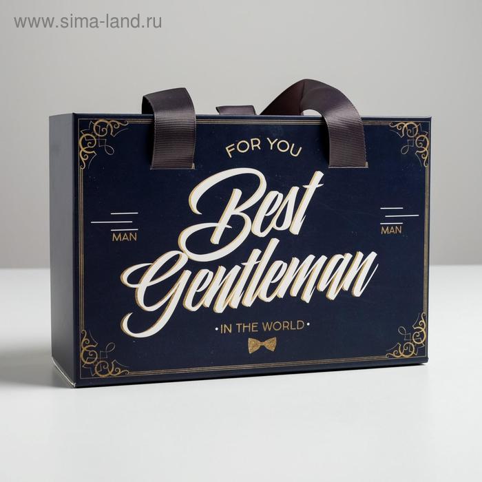 Коробка подарочная «Джентельмен», 22 × 15 × 8 см 
Коробка подарочная «Джентельмен», 22 × 15 × 8 см