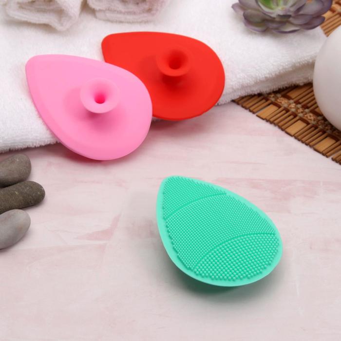 Щётка для умывания «Капля» на присоске, 9,4 см, цвет МИКС
Щётка для умывания «Капля» на присоске, 9,4 см, цвет МИКС