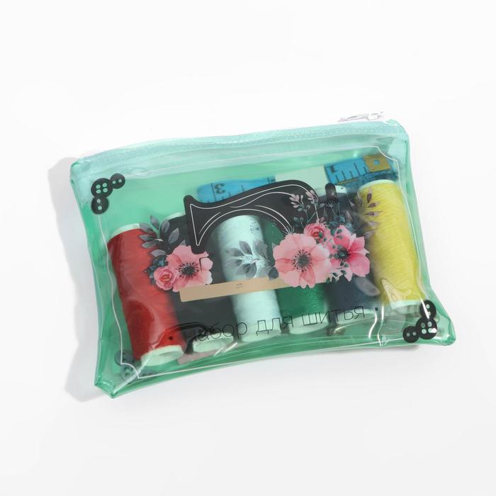 Набор для шитья «Швейная машина» в чехле
Набор для шитья «Швейная машина» в чехле