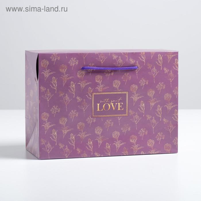 Пакет—коробка With great love, 28 × 20 × 13 см
Пакет—коробка With great love, 28 × 20 × 13 см