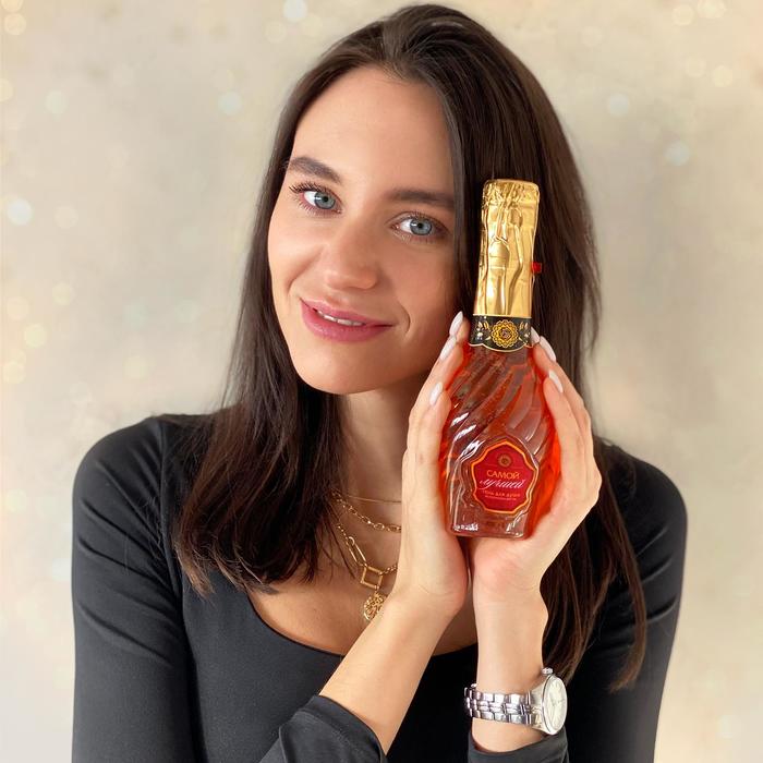 Гель для душа мондоро "Самой лучшей" 250 мл, аромат шампанского 
Гель для душа мондоро "Самой лучшей" 250 мл, аромат шампанского