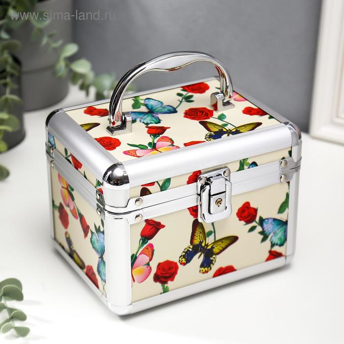 Шкатулка металлокаркас сундучок "Бабочки и розы" 13х16,7х12,8 см
Шкатулка металлокаркас сундучок "Бабочки и розы" 13х16,7х12,8 см
