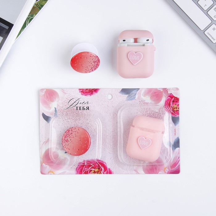 Чехол для наушников и попсокет LOVE, 15,5 х 11 см
Чехол для наушников и попсокет LOVE, 15,5 х 11 см