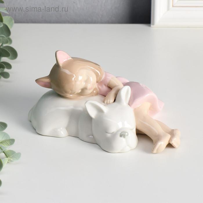 Сувенир керамика "Малышка в розовом платье спит на собаке" 8,5х11х11,5 см
Сувенир керамика "Малышка в розовом платье спит на собаке" 8,5х11х11,5 см