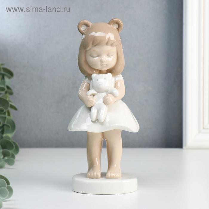 Сувенир керамика "Малышка в белом платье с мишкой в руках" 18х7,3х7,3 см
Сувенир керамика "Малышка в белом платье с мишкой в руках" 18х7,3х7,3 см