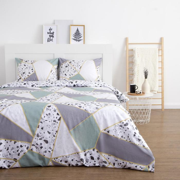 Постельное бельё LoveLife 2 сп «Фьюжн» 175х215см, 200х225см, 50х70см-2 шт
Постельное бельё LoveLife 2 сп «Фьюжн» 175х215см, 200х225см, 50х70см-2 шт