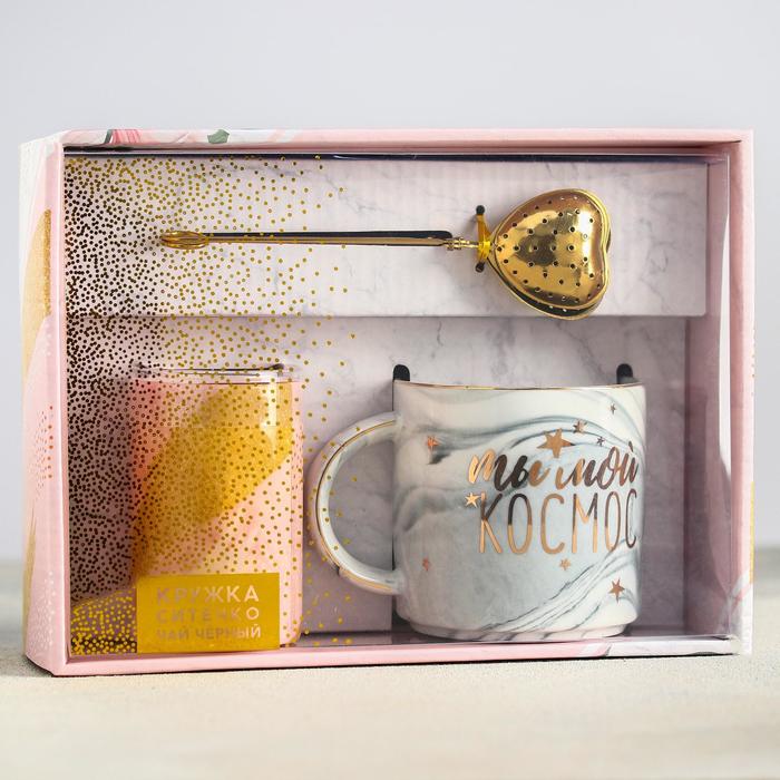 Подарочный набор «Ты мой космос»: кружка 350 мл, сито, чай чёрный 25 г.
Подарочный набор «Ты мой космос»: кружка 350 мл, сито, чай чёрный 25 г.