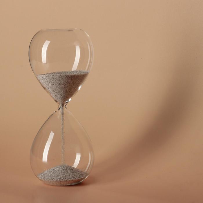 Часы песочные "Виола", 8 х 20 см, серебристый песок 
Часы песочные "Виола", 8 х 20 см, серебристый песок