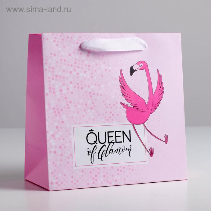 Пакет ламинированный квадратный Queen, 22 × 22 × 11 см
Пакет ламинированный квадратный Queen, 22 × 22 × 11 см