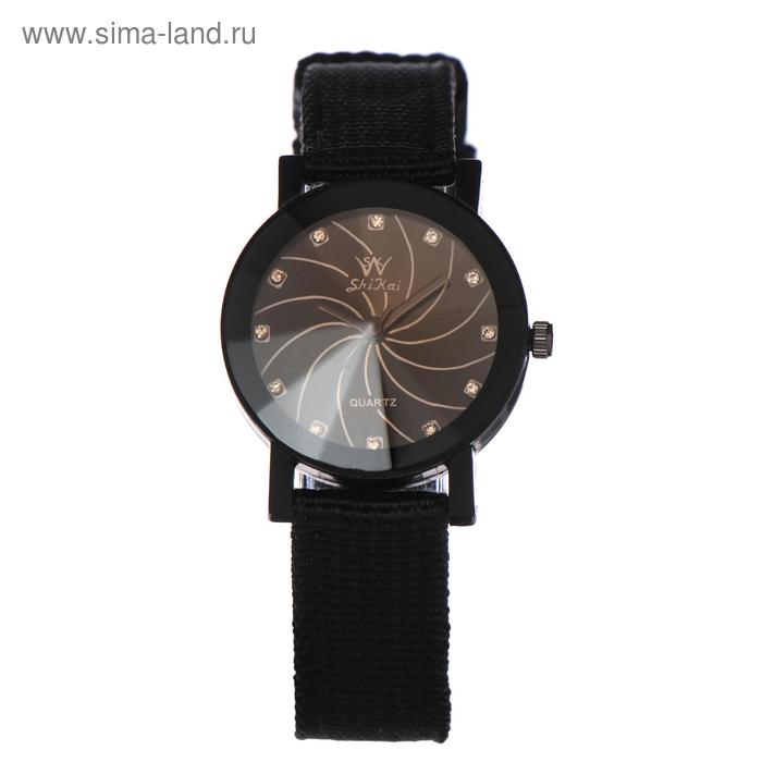 Часы наручные женские ShiKai 027 d=4 см, текстильный ремешок
Часы наручные женские ShiKai 027 d=4 см, текстильный ремешок