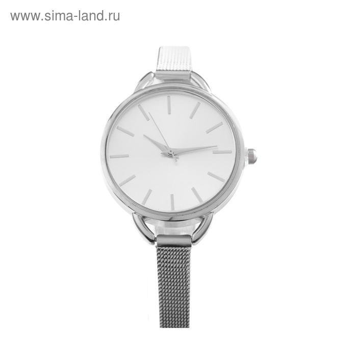 Часы наручные женские Bolingdun 5491, d=3 см
Часы наручные женские Bolingdun 5491, d=3 см